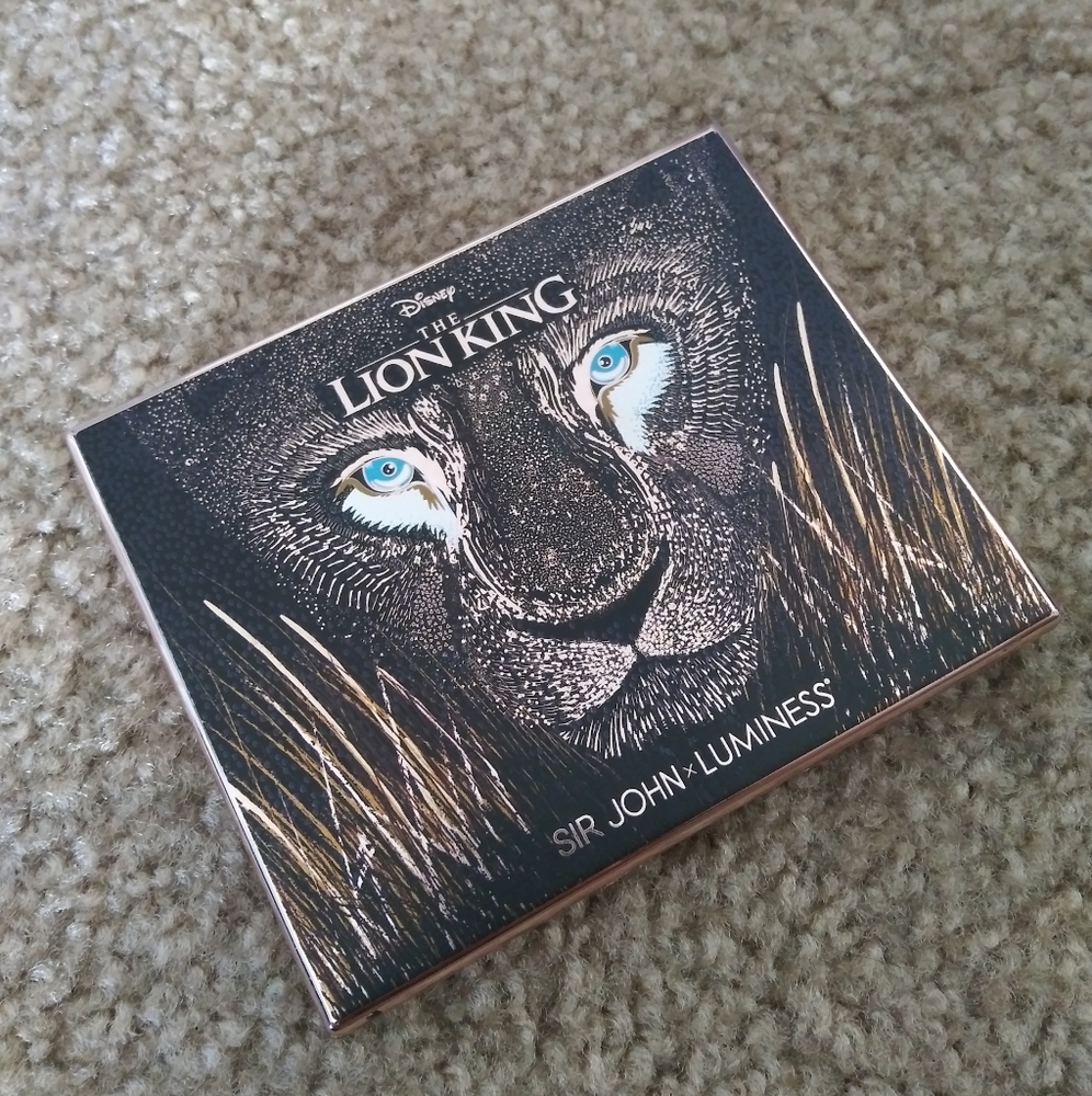 SOLD Luminess Lion King palette